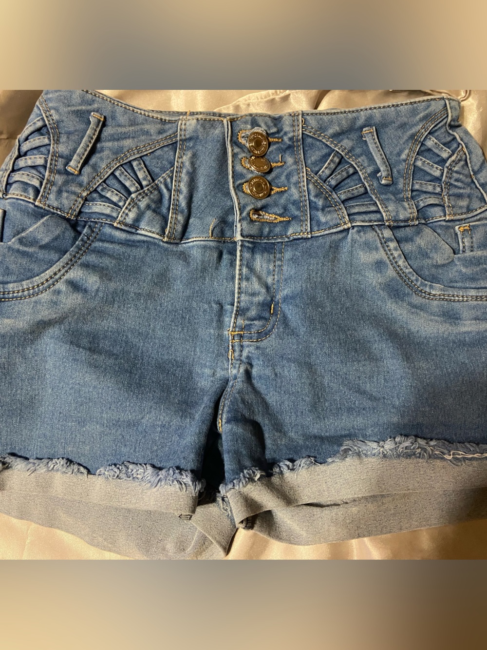 High-Waist Booty Shape Shorts